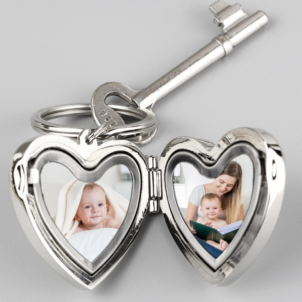 Personalised Arrow Heart Photoframe Keyring