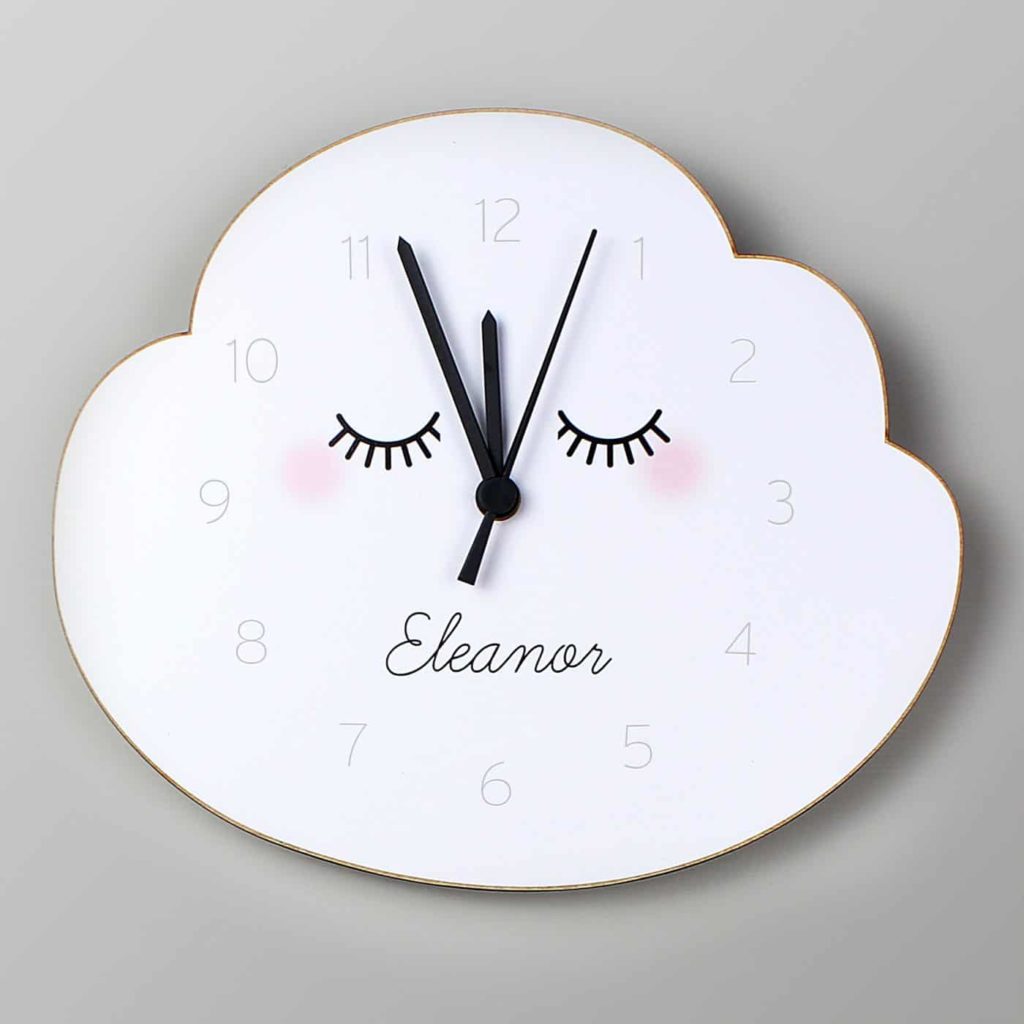 Eyelash Cloud Shape Wooden Clock
