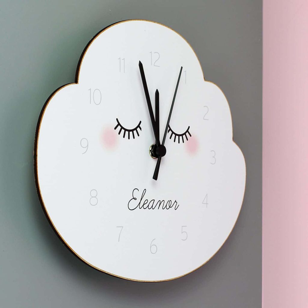 Eyelash Cloud Shape Wooden Clock