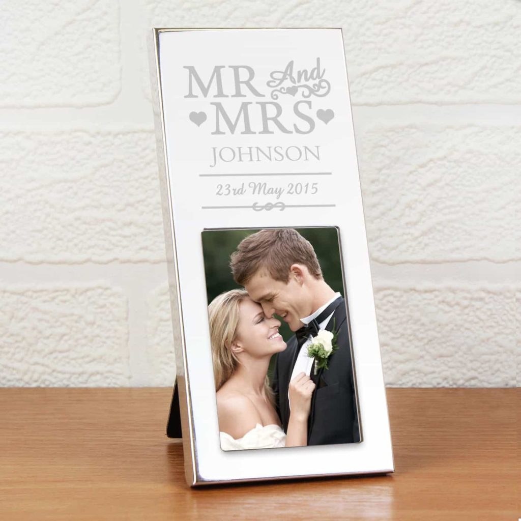 Small Silver Mr & Mrs 2x3 Photo Frame
