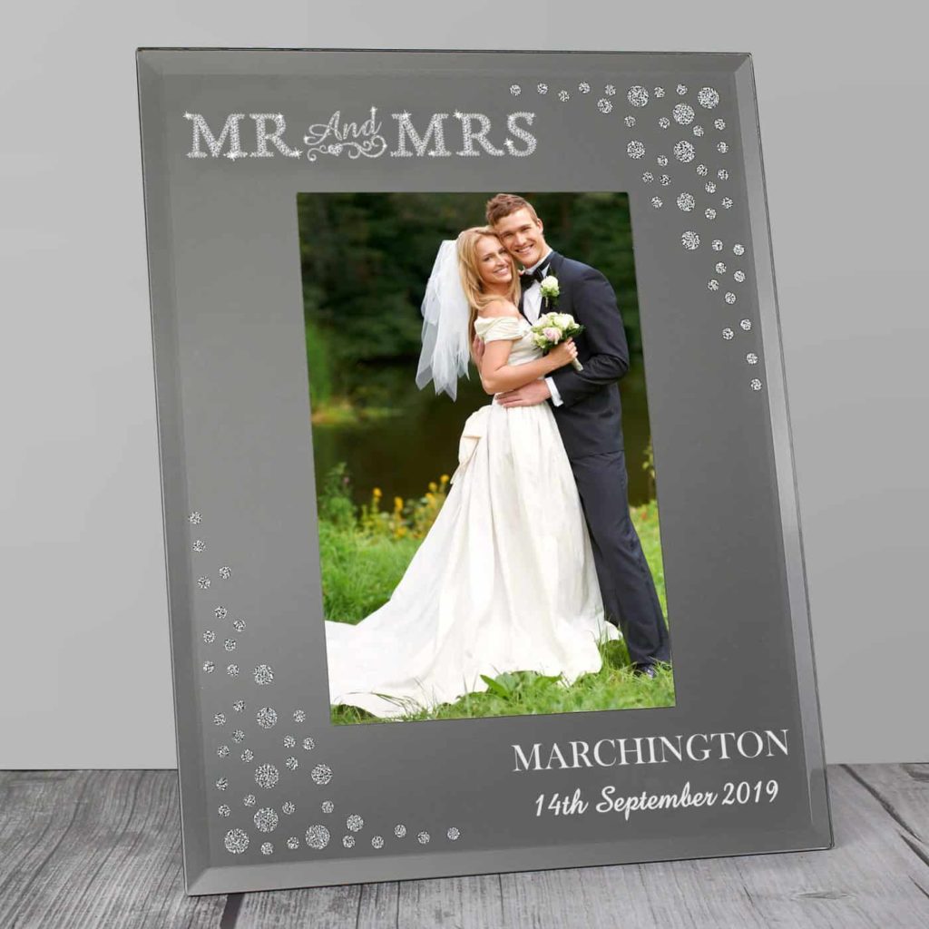 Mr and Mrs 6x4 Diamante Glass Photo Frame